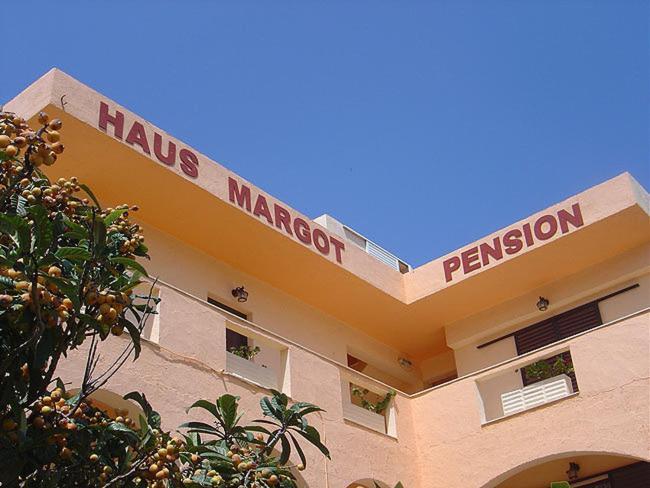 House Margot Hotel Palekastro Bagian luar foto