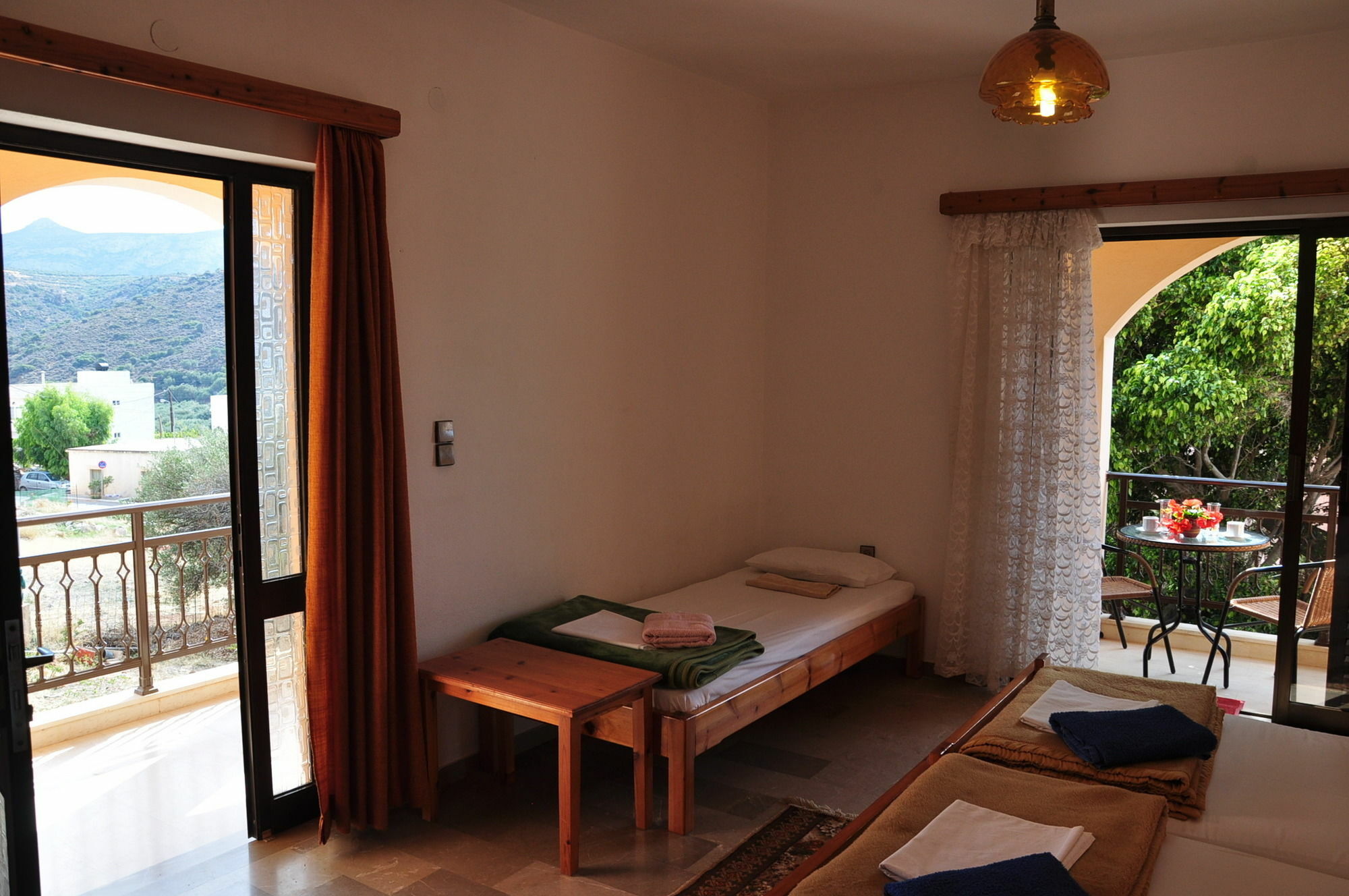 House Margot Hotel Palekastro Bagian luar foto