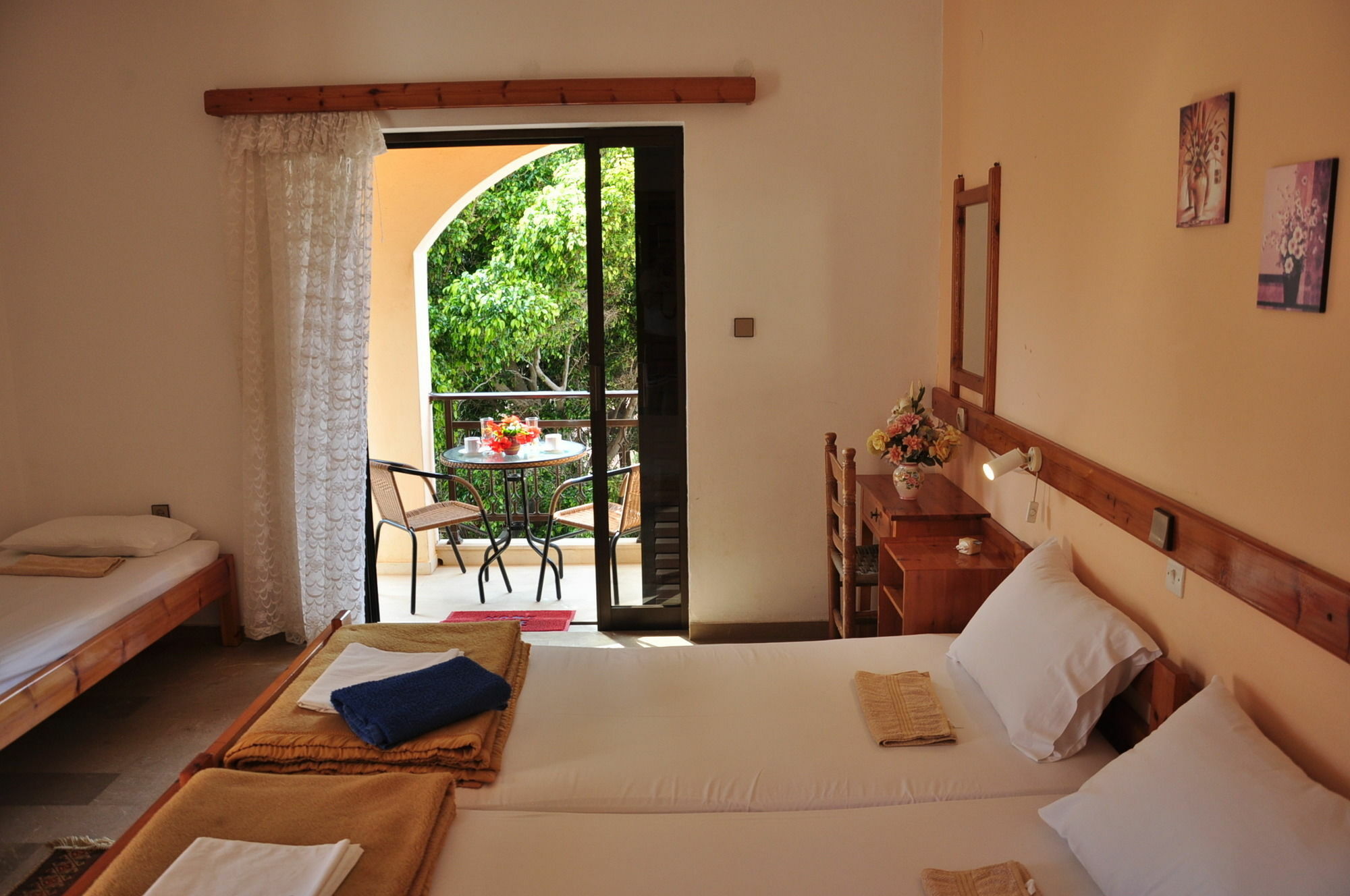 House Margot Hotel Palekastro Bagian luar foto