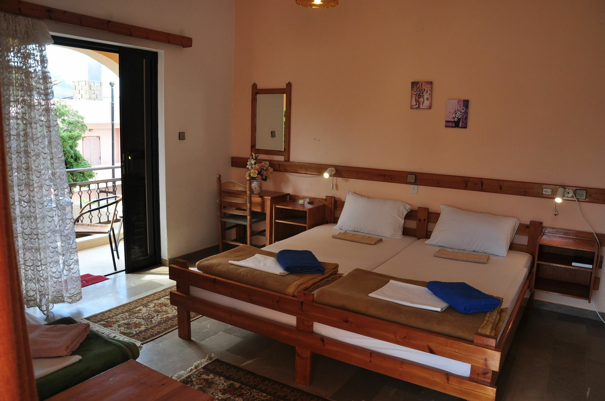 House Margot Hotel Palekastro Bagian luar foto